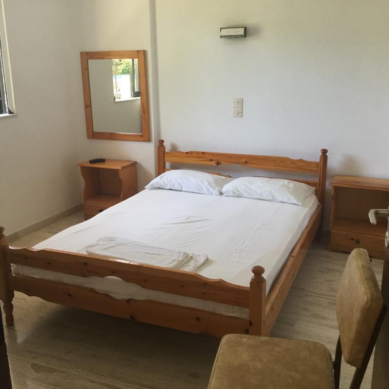 Thomas Apartments Превеза Екстериор снимка