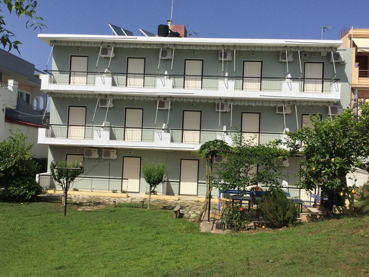 Thomas Apartments Превеза Екстериор снимка