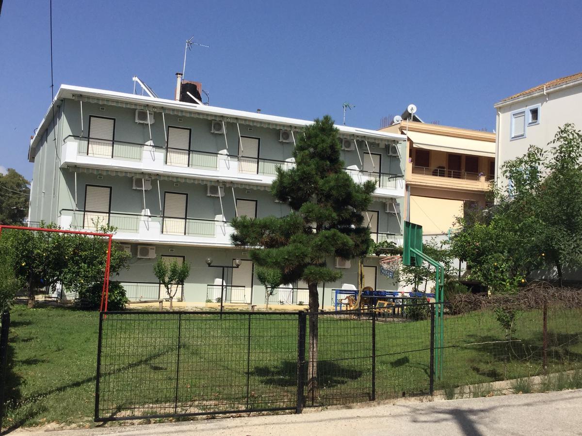 Thomas Apartments Превеза Екстериор снимка