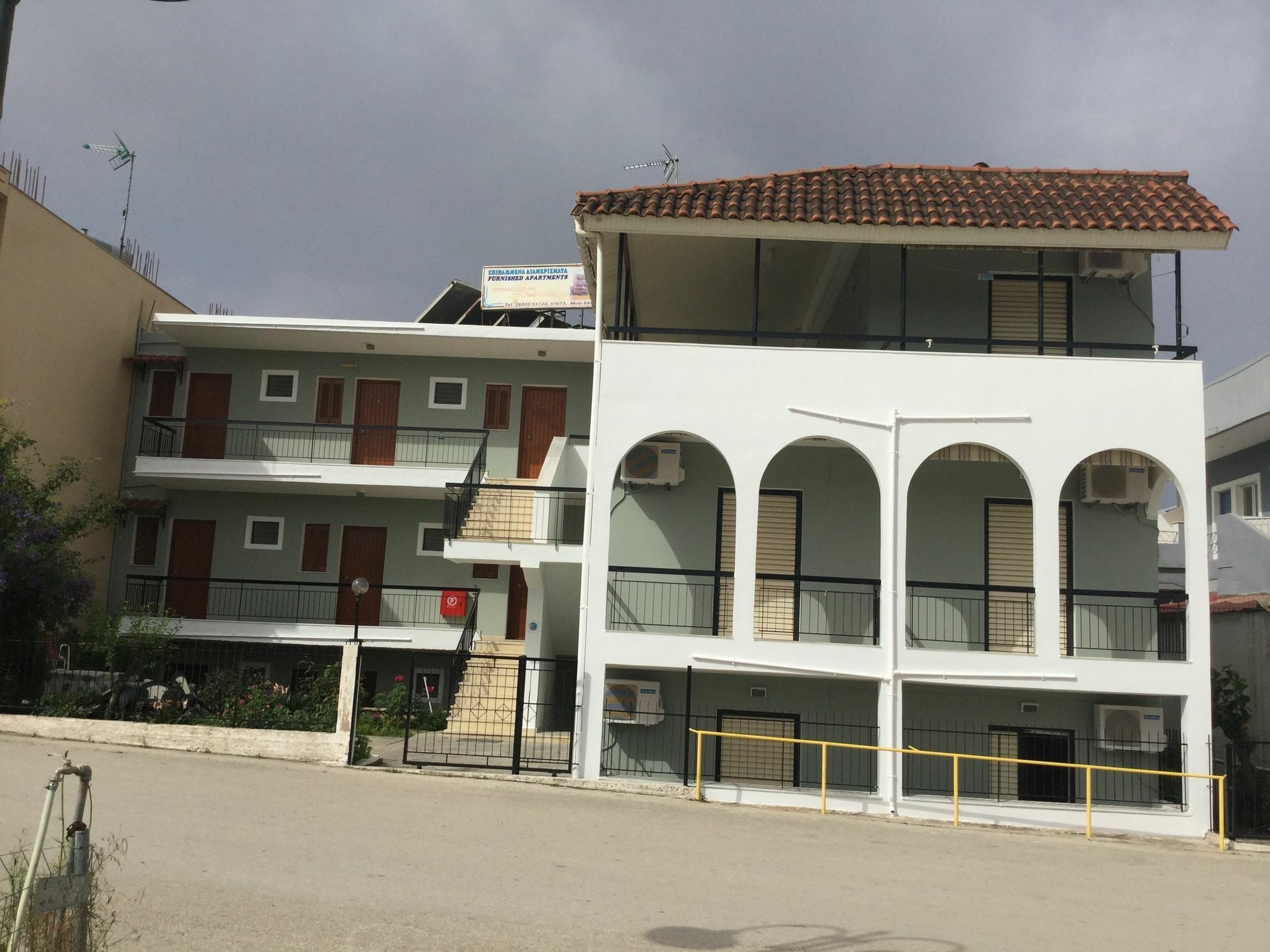 Thomas Apartments Превеза Екстериор снимка